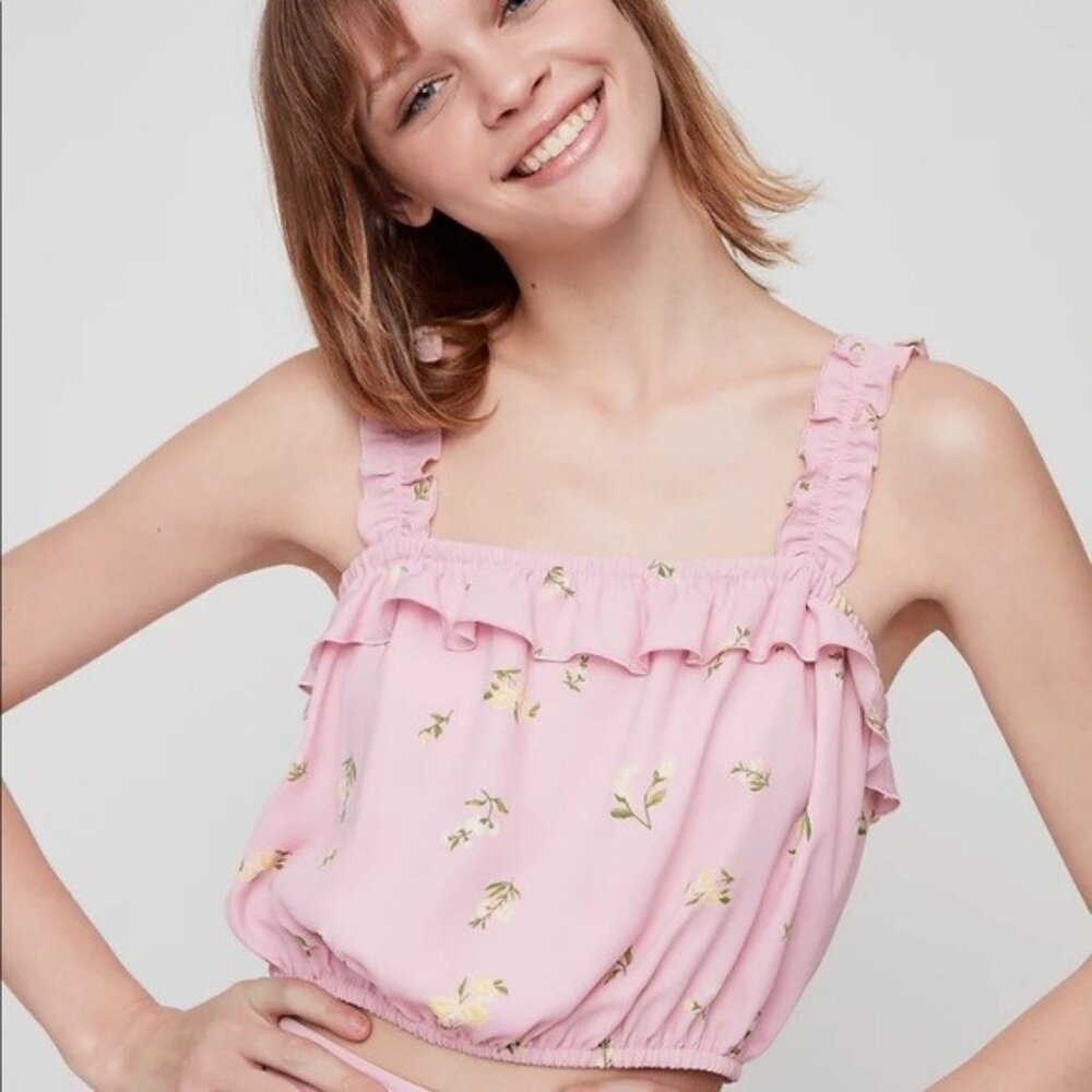 Aritzia Sunday Best Miranda Pink Cropped Blouse Top with Ruffled Straps Top S